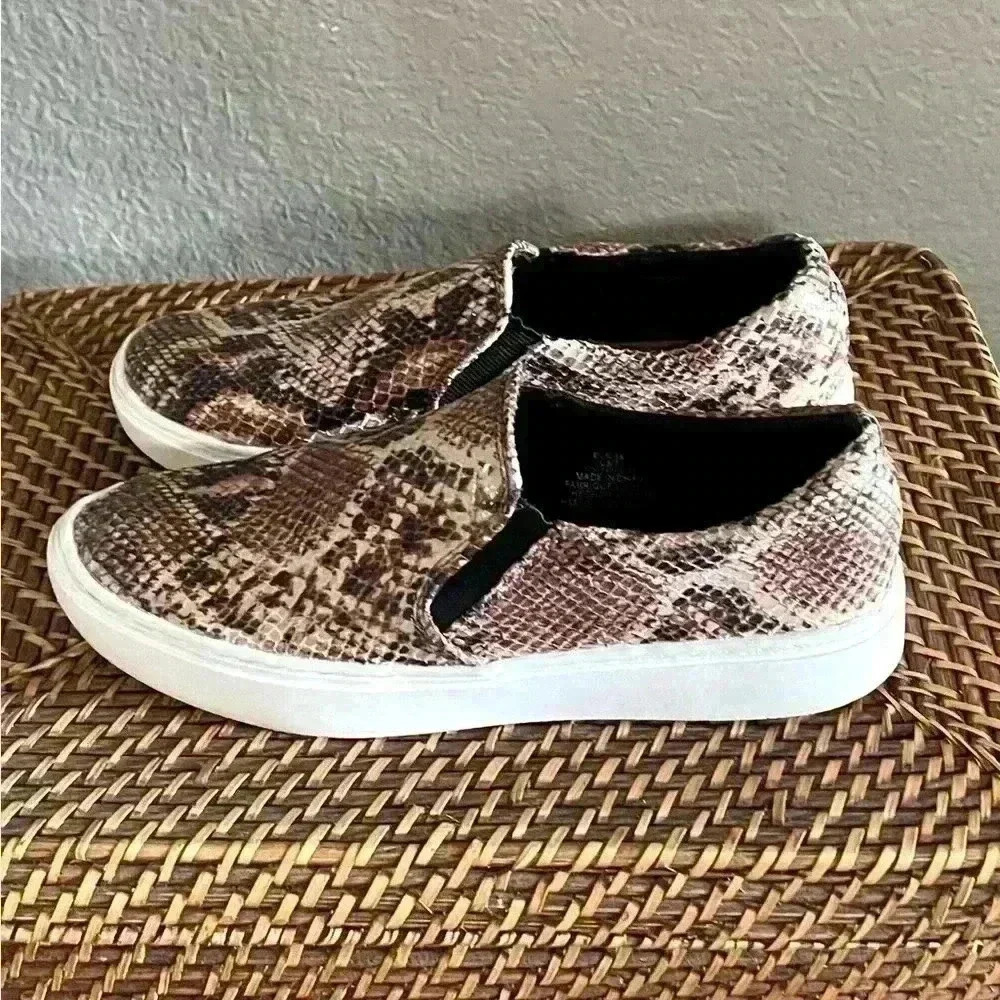 H&M Slide On Shoes Size‎ 7